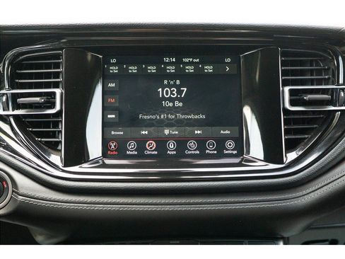 Used 2023 Dodge Durango SXT AWD/4WD image 12
