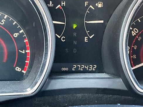 Used 2012 Toyota Highlander Limited image 2