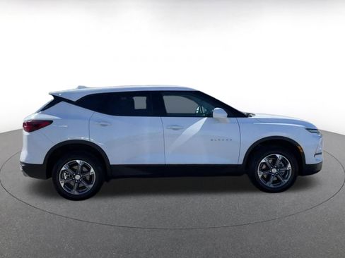 Used 2025 Chevrolet Blazer LT image 16