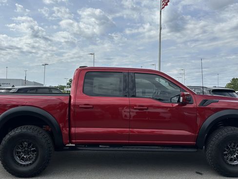 Used 2024 Ford F150 Raptor AWD/4WD image 11