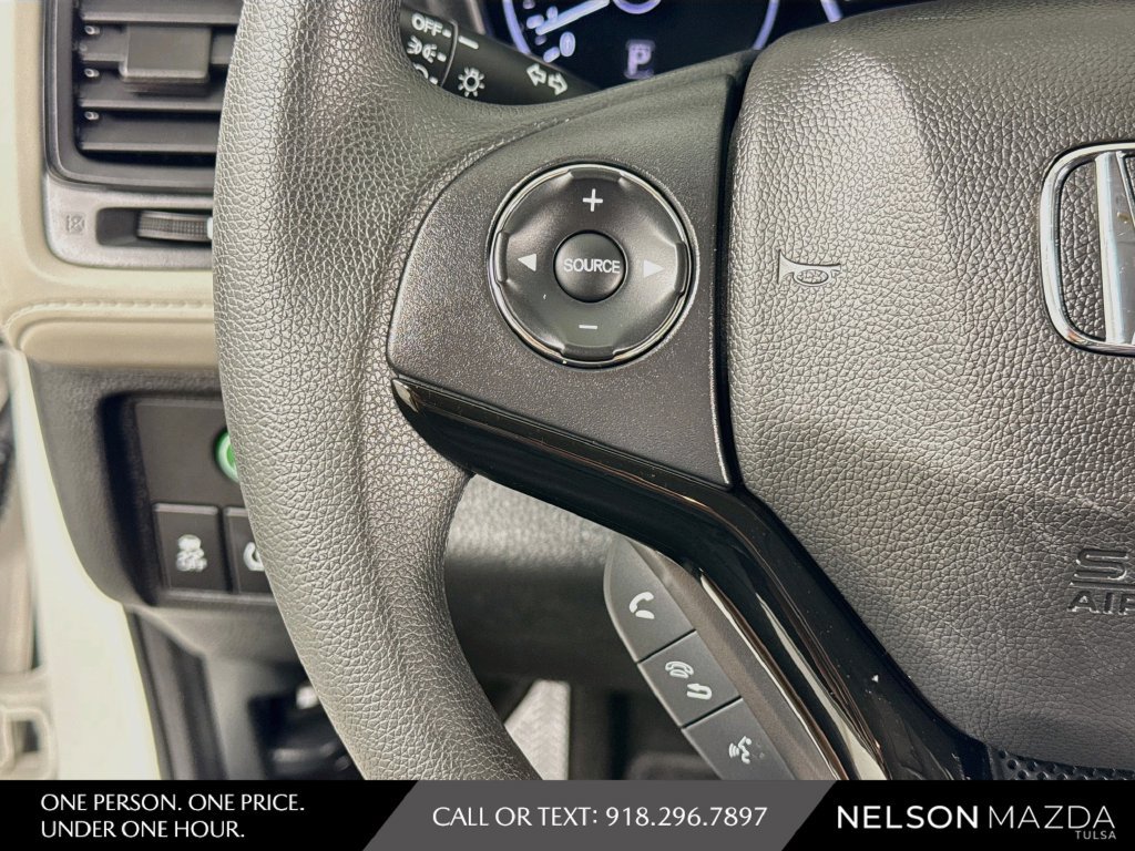 Used 2022 Honda HR-V LX image 23