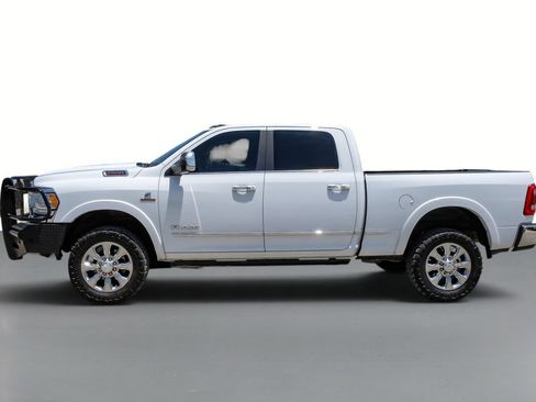 Used 2022 RAM 2500 Limited AWD/4WD image 9