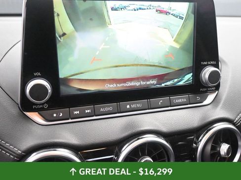 Used 2024 Nissan Sentra SV image 34