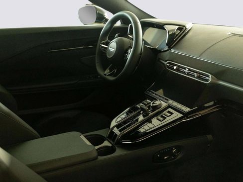 New 2026 Aston Martin V8 Vantage Coupe image 37