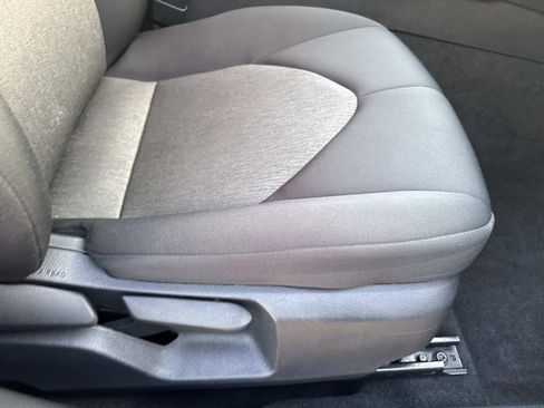 Used 2023 Toyota Camry LE image 11