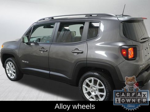 Used 2019 Jeep Renegade Latitude AWD/4WD image 10