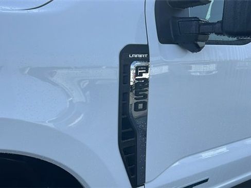 New 2025 Ford F250 Lariat w/ FX4 Off-Road Package image 12