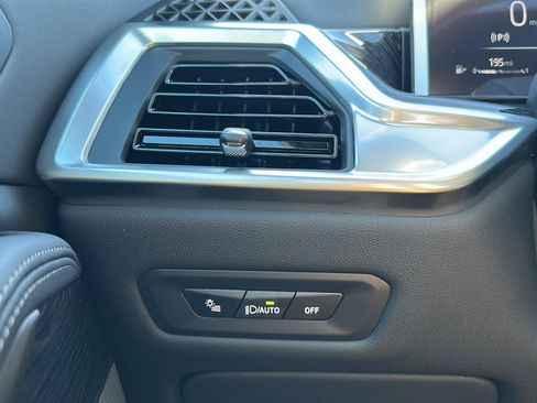 New 2026 BMW X5 xDrive40i w/ M Sport Package image 26