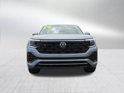 Used 2024 Volkswagen Atlas SEL Premium R-Line image 8