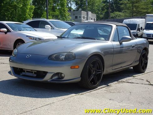 Used 2004 MAZDA MX-5 Miata MAZDASPEED RWD image 3