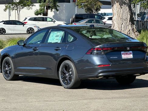 New 2025 Honda Accord SE image 6