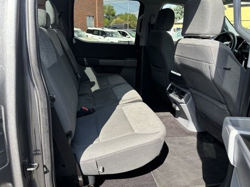 Used 2022 Ford F150 XLT w/ XTR Package image 13