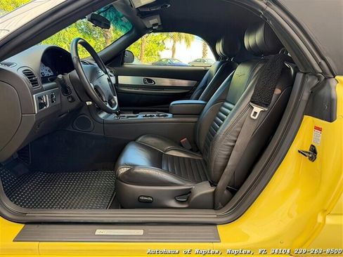 Used 2002 Ford Thunderbird Deluxe image 28