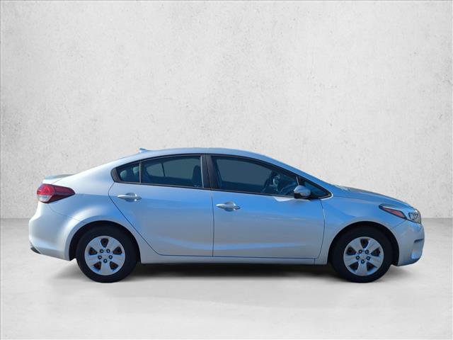 Used 2018 Kia Forte LX w/ LX Rear Camera Package FWD image 4