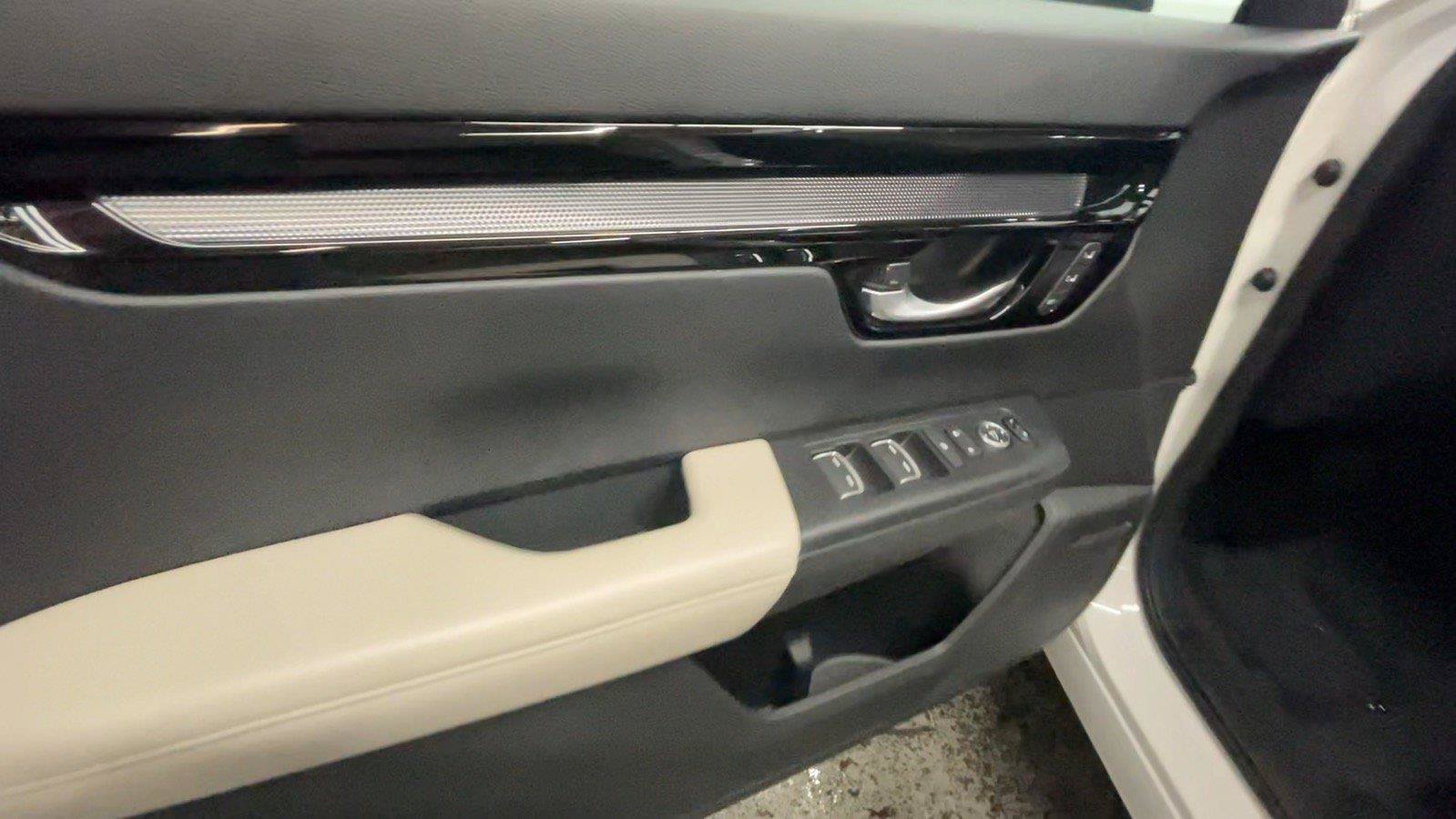 Certified 2024 Honda CR-V EX-L image 28