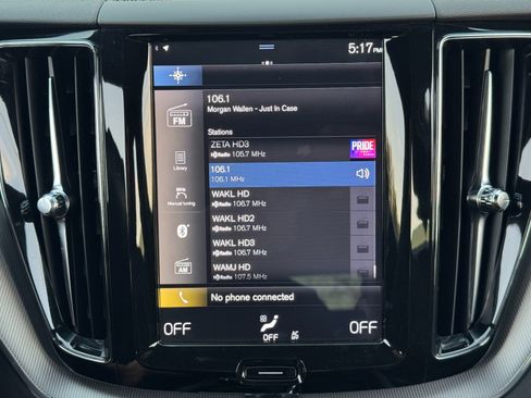 Used 2019 Volvo XC60 T5 R-Design w/ Protection Package image 24