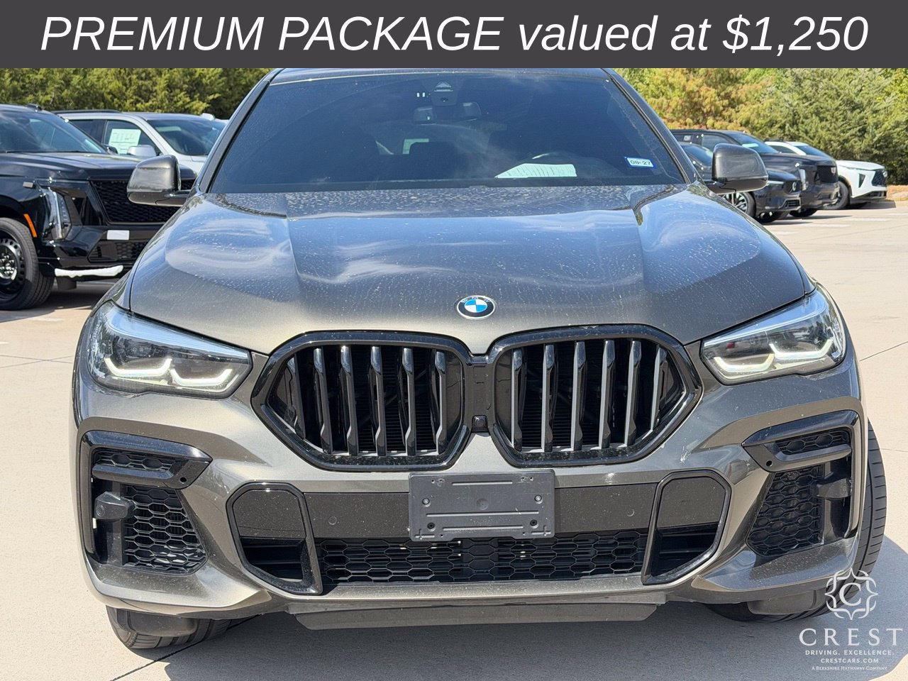 Used 2022 BMW X6 xDrive40i w/ M Sport Package AWD/4WD image 2