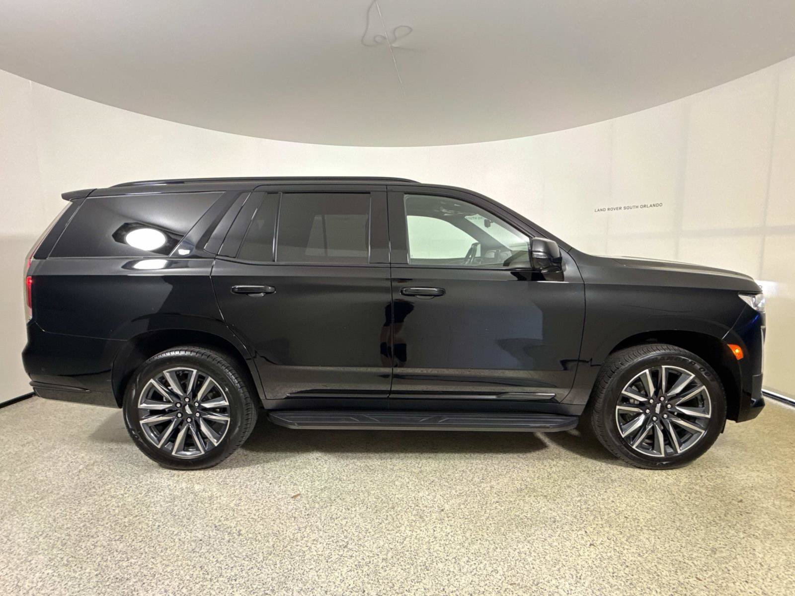 Used 2024 Cadillac Escalade Sport AWD/4WD image 6