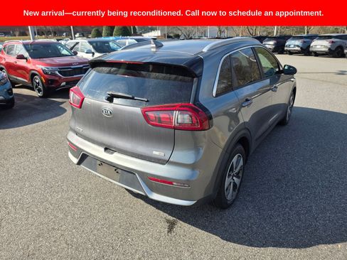 Used 2018 Kia Niro LX image 5