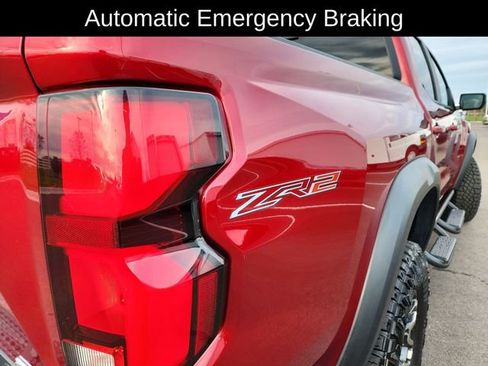 Used 2024 Chevrolet Colorado ZR2 w/ Technology Package image 31