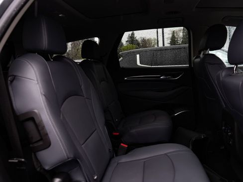 Used 2020 Buick Enclave Premium w/ Sun and Sites Package AWD/4WD image 24