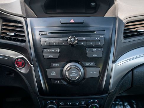 Certified 2019 Acura ILX FWD image 33