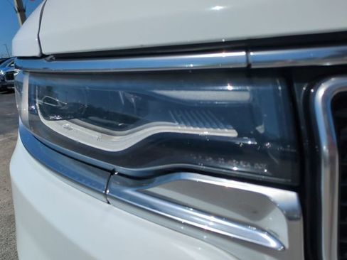 Used 2022 Jeep Wagoneer Series II RWD image 10