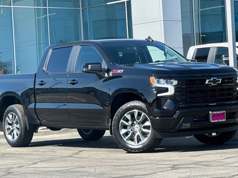 New 2026 Chevrolet Silverado 1500 RST w/ Z71 Off-Road Package AWD/4WD image 2