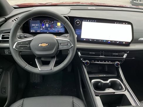 New 2026 Chevrolet Traverse LT w/ Driver Confidence Package image 12