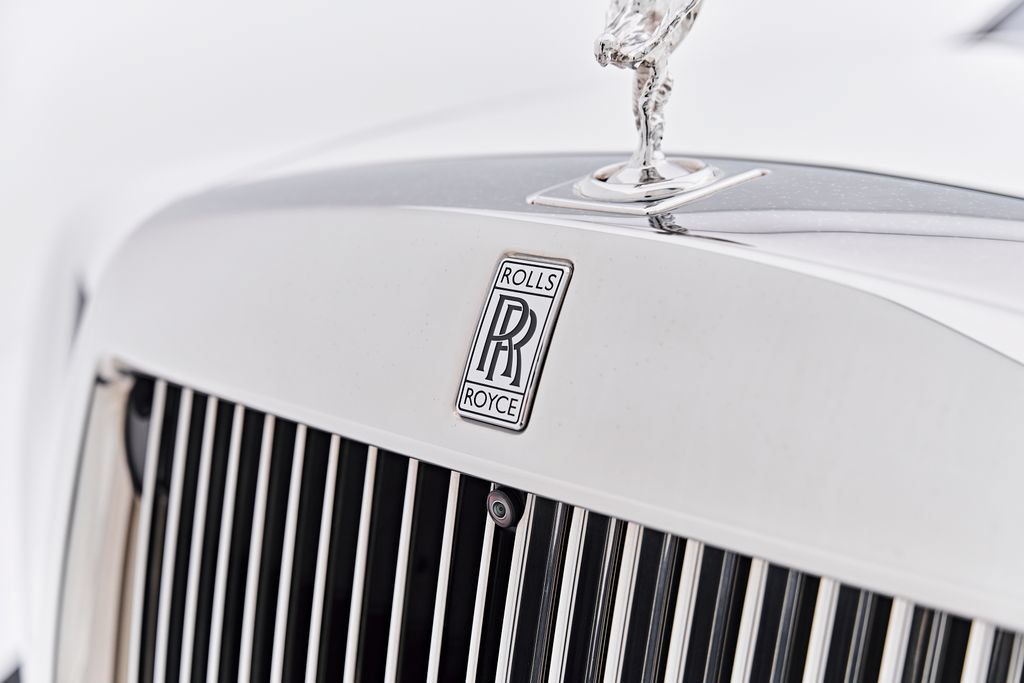 Used 2021 Rolls-Royce Phantom Sedan RWD image 22