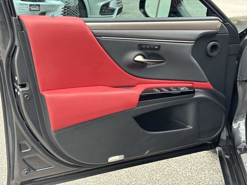 Certified 2024 Lexus ES 350 F Sport image 17