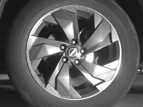Used 2025 Nissan Rogue SV FWD image 14