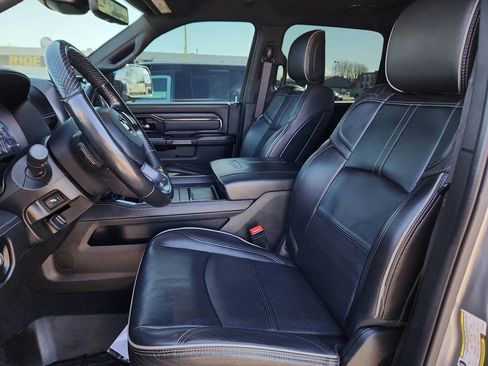 Used 2022 RAM 3500 Limited image 10