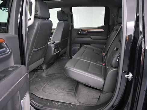 Used 2023 GMC Sierra 1500 Denali w/ Denali Reserve Package AWD/4WD image 18