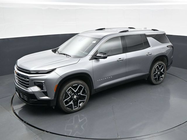 Used 2026 Chevrolet Traverse High Country w/ LPO, Floor Liner Package AWD/4WD image 34