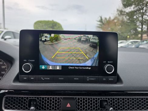 Used 2023 Honda Civic Sport image 18