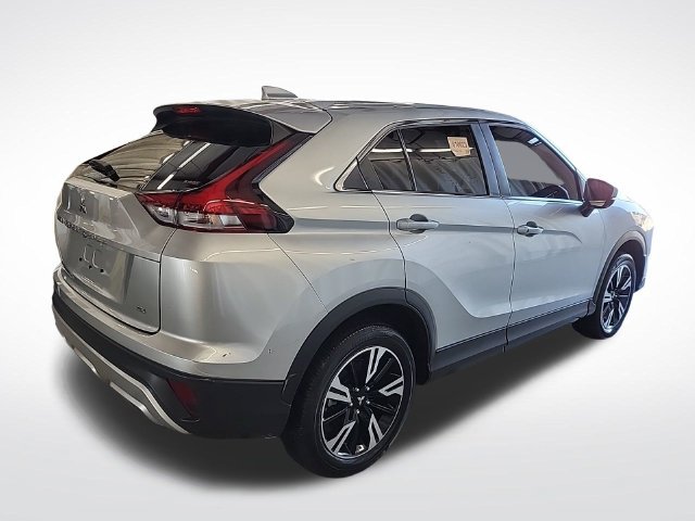 Used 2025 Mitsubishi Eclipse Cross SE AWD/4WD image 2