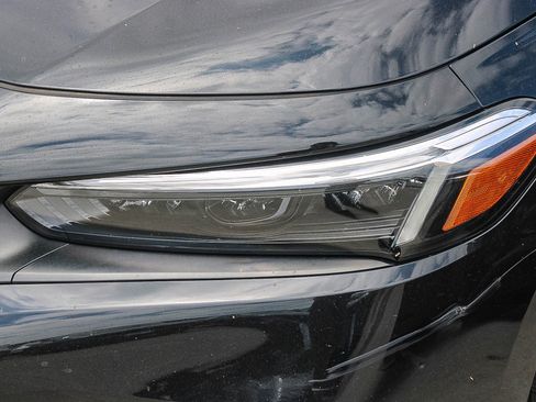 Used 2023 Honda Civic EX-L image 7