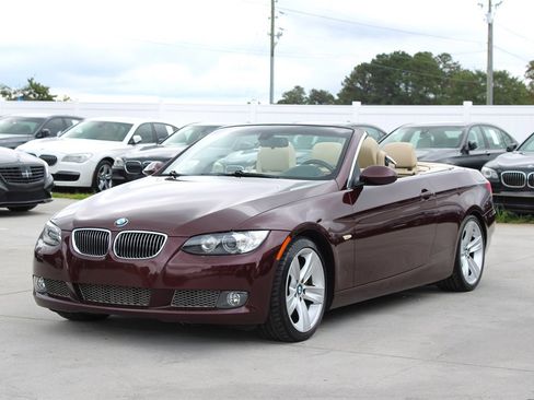 Used 2008 BMW 335i Convertible image 4
