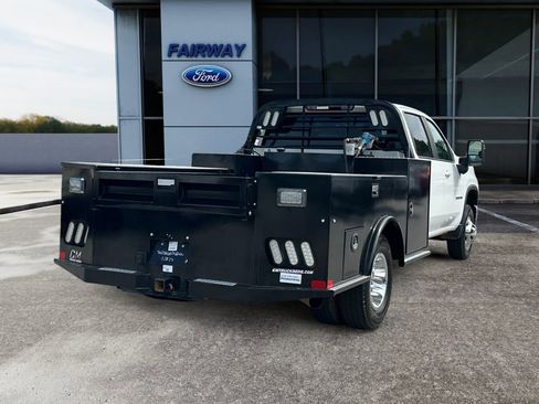 Used 2024 Chevrolet Silverado 3500 LT w/ Convenience Package AWD/4WD image 6
