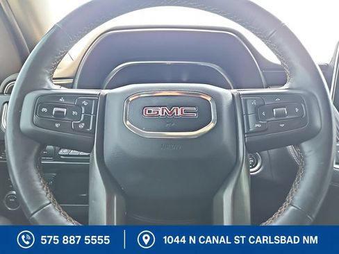 Used 2023 GMC Yukon AT4 w/ Technology Package AWD/4WD image 20