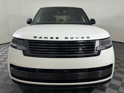 Certified 2025 Land Rover Range Rover SV image 11
