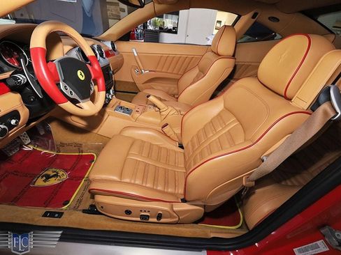 Used 2007 Ferrari 612 Scaglietti image 23