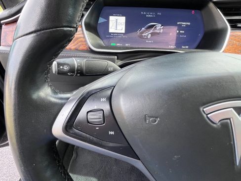 Used 2018 Tesla Model S 100D image 31