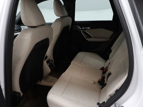 Used 2025 BMW X1 xDrive28i w/ Convenience Package image 8