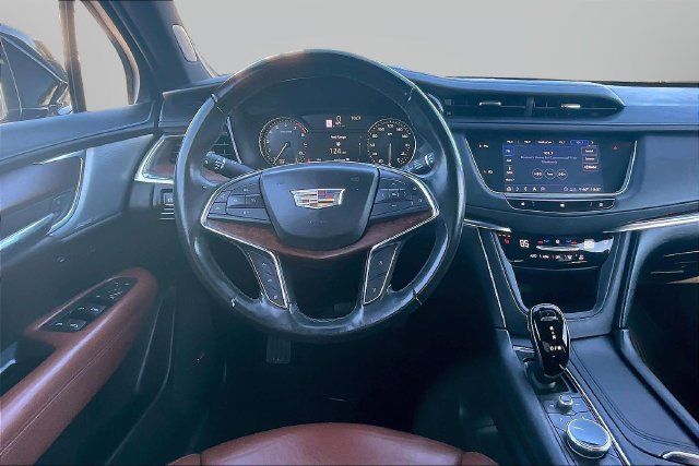 Used 2020 Cadillac XT5 Premium Luxury AWD/4WD image 5