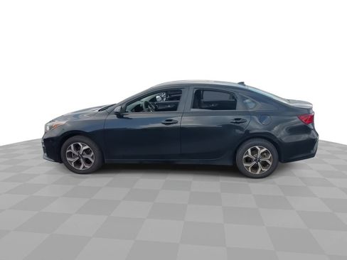 Used 2019 Kia Forte LXS FWD image 5