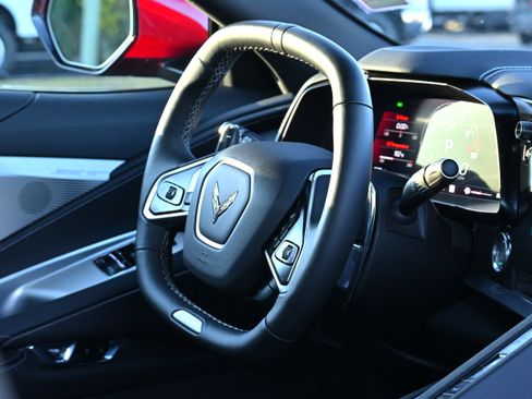 Used 2024 Chevrolet Corvette Z06 image 18