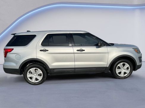 Used 2017 Ford Explorer 4WD Police Interceptor image 8