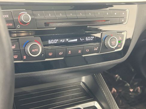 Used 2018 BMW M2 image 16